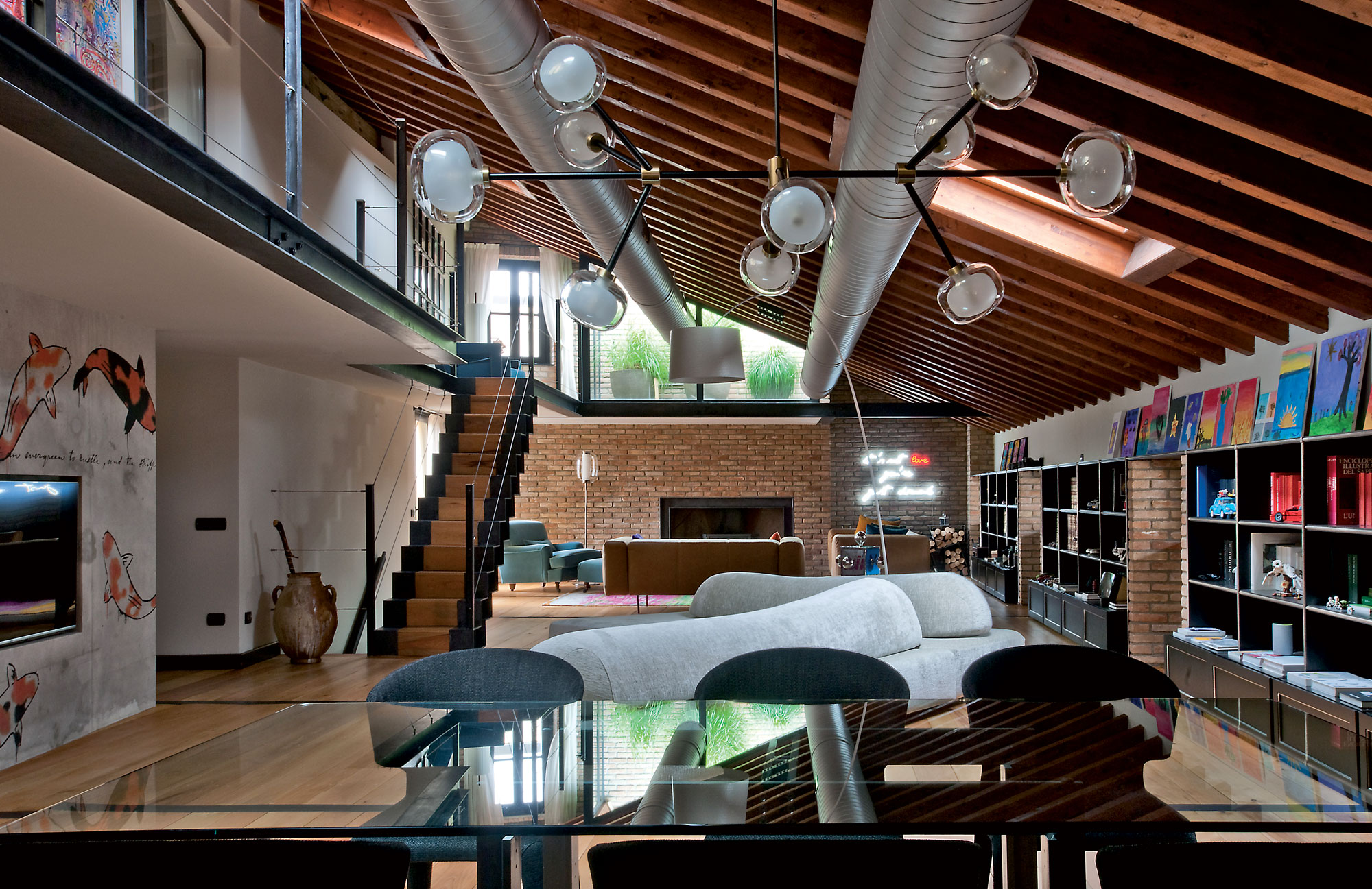 Mansarda 工业风设计丨意大利贝加莫丨Gianni Basso Vega MG-5