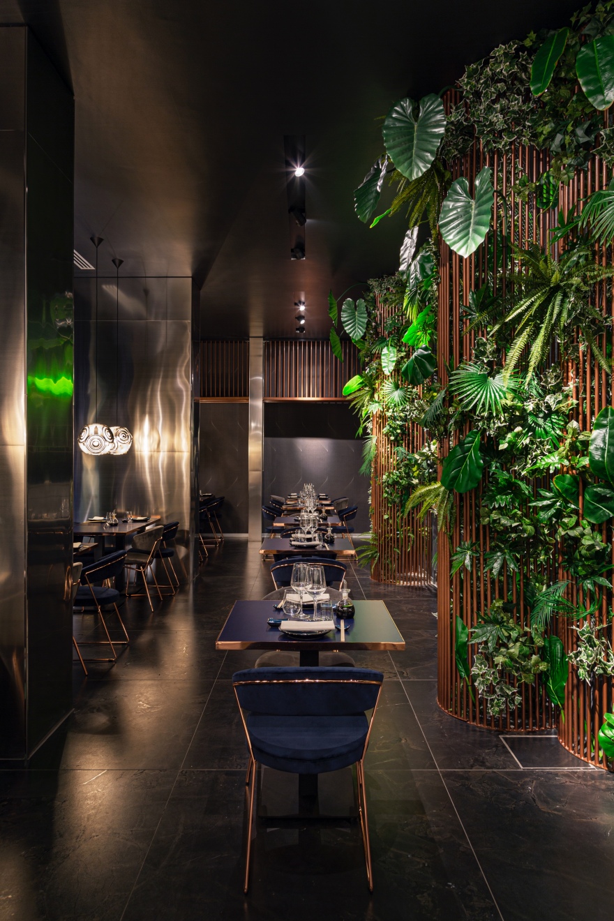 融合传统与先锋的现代日式餐厅设计-11