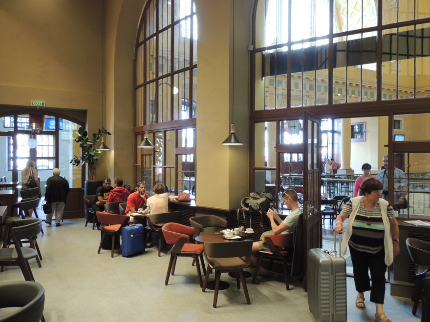 布拉格车站 Cafe Coffee Day 旗舰店丨意大利布拉-5