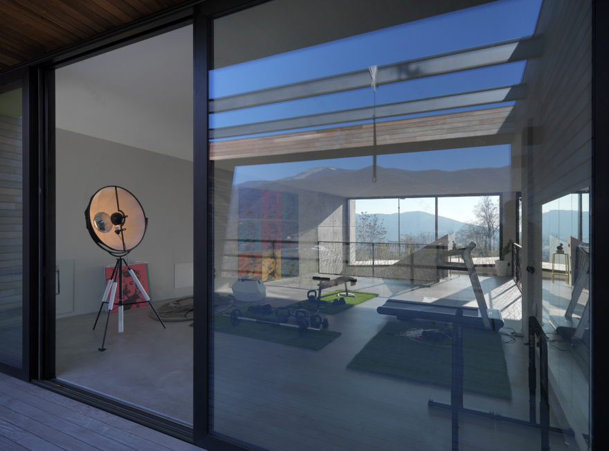 悬浮森林中的透明别墅-72