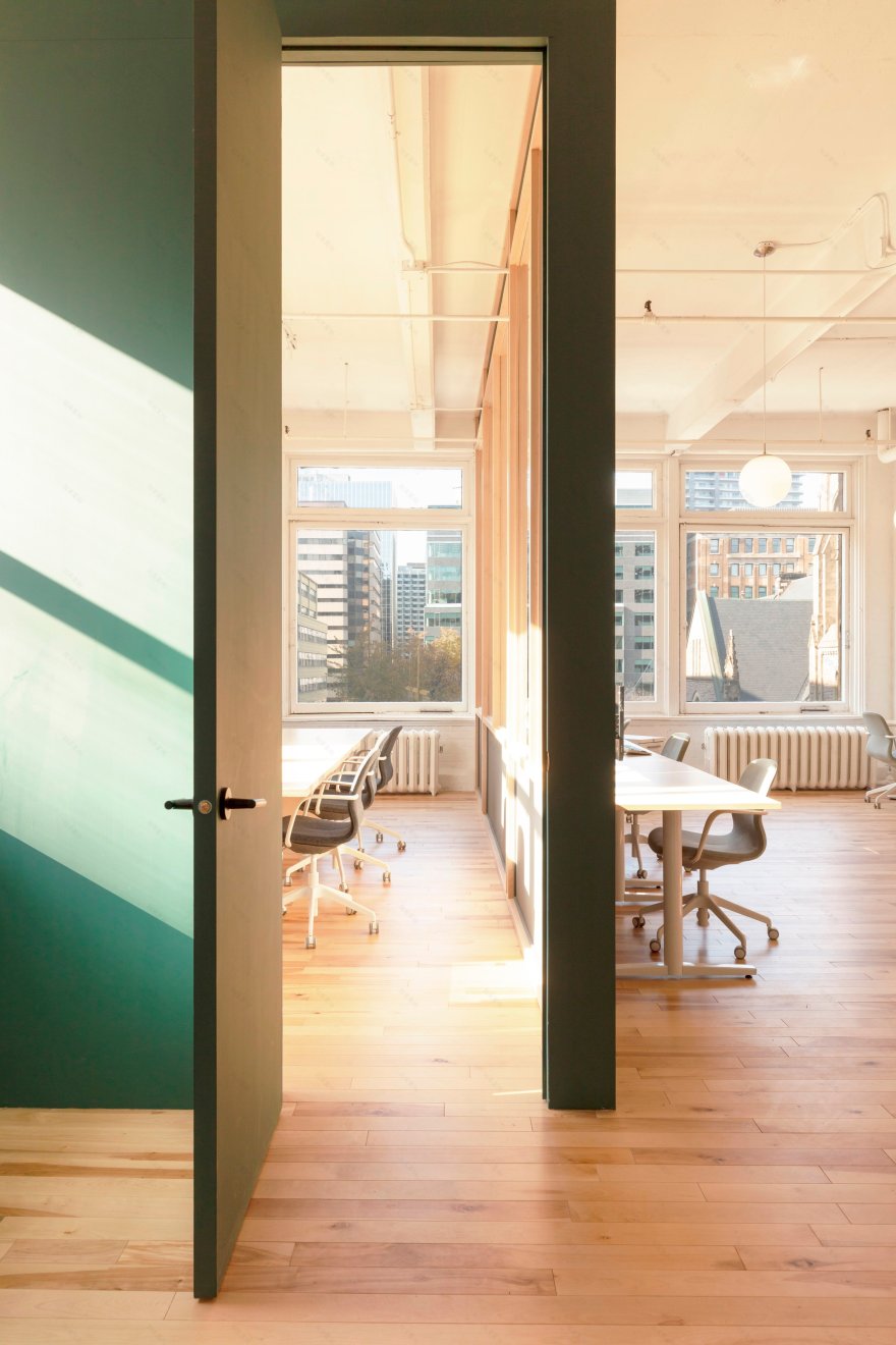 明亮开放的公民调解空间·蒙特利尔 Equijustice 办公室设计丨加拿大蒙特利尔丨Bureau Équijustice Montréal-5