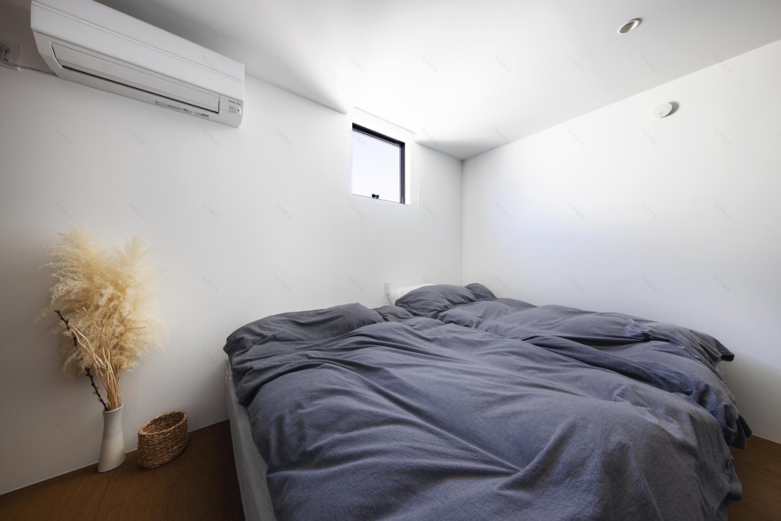 封闭外壳内的宽敞空间 别墅建筑 HouseI丨日本神奈川丨N.A.O. Naoki Kato-26