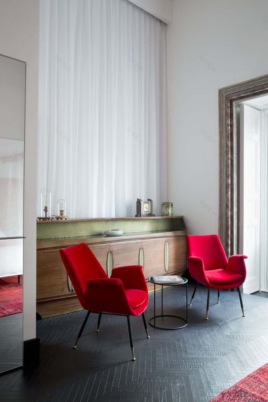 古堡中的豪华别墅设计-29