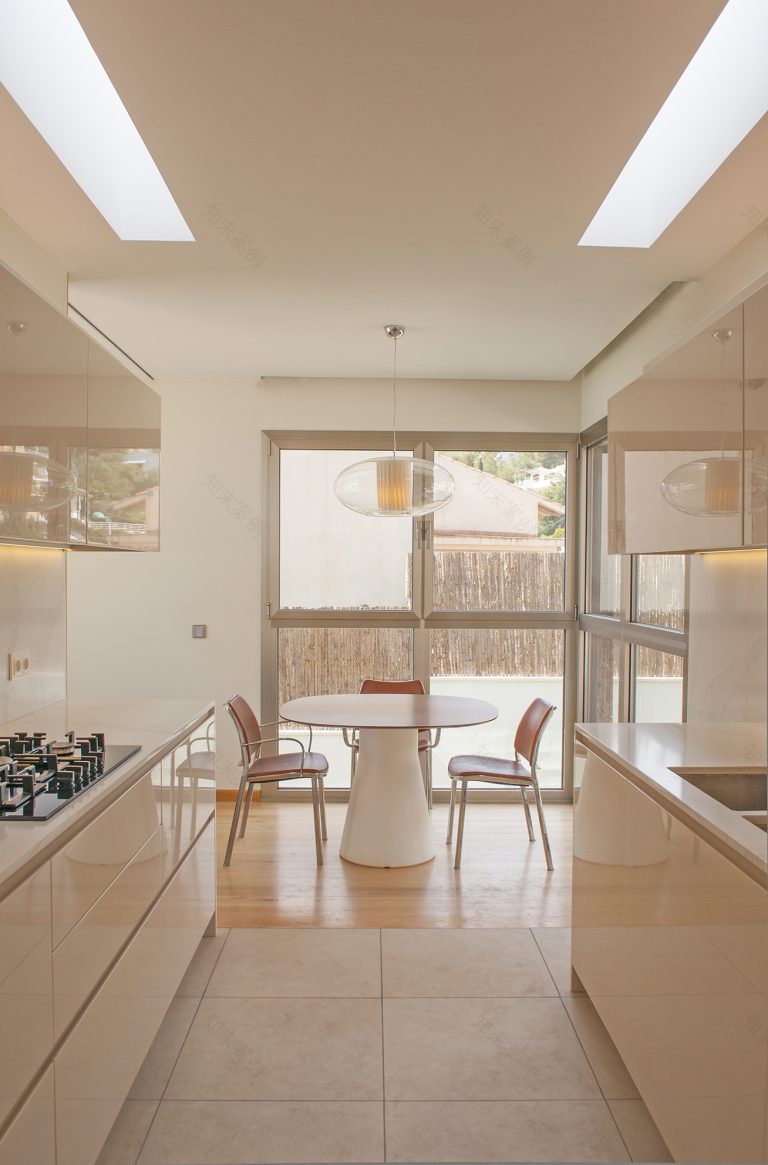 瓦尔皮内达,锡切斯的家庭住宅-23