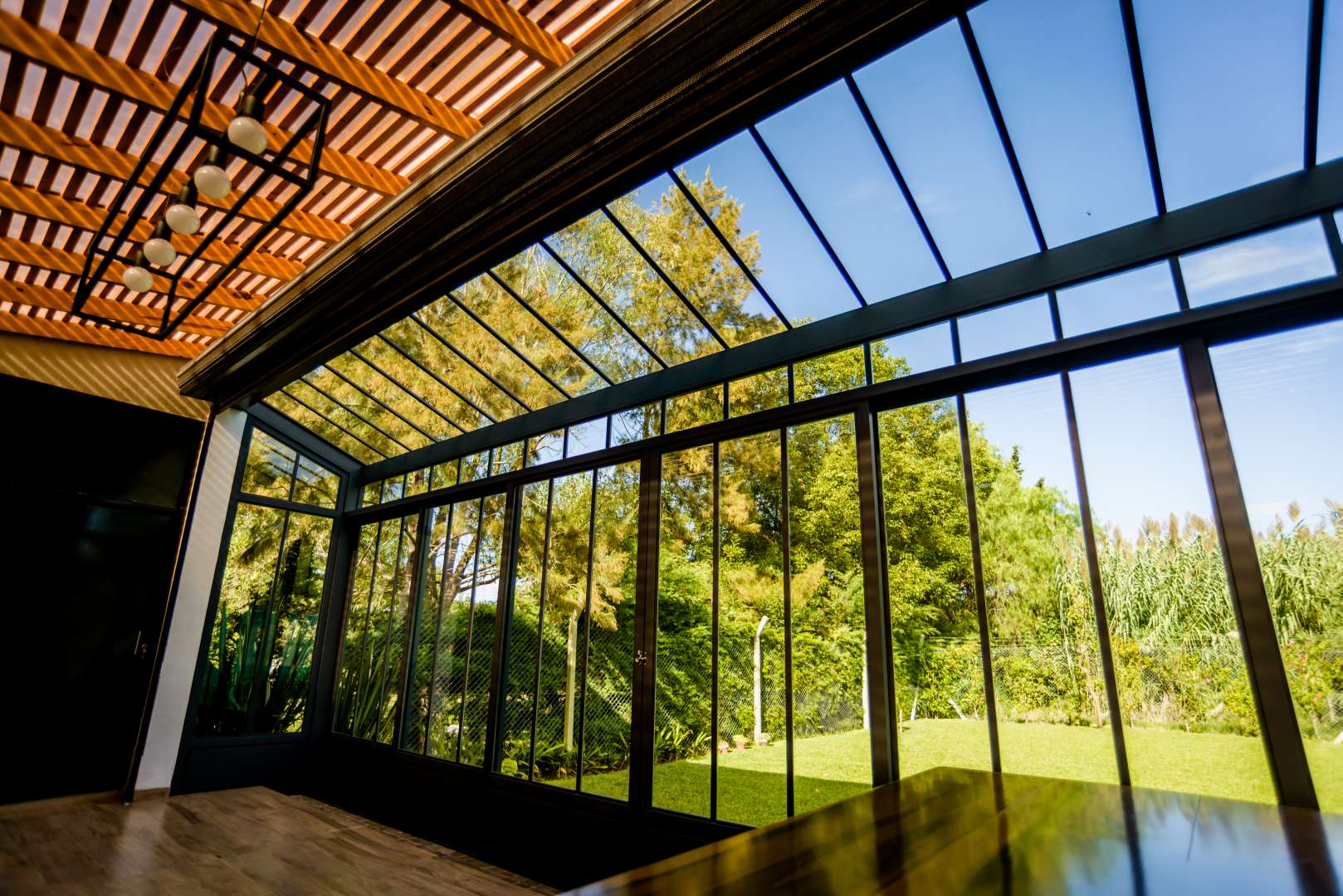 简约之居，功能齐全的家庭聚会空间-20