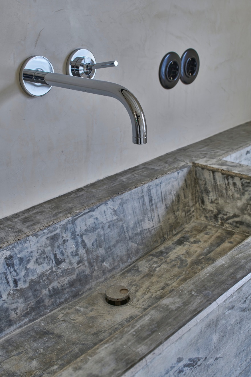 罗马传统工艺重建百年农舍,Timothy Hanghofer 的 7 年杰作-46