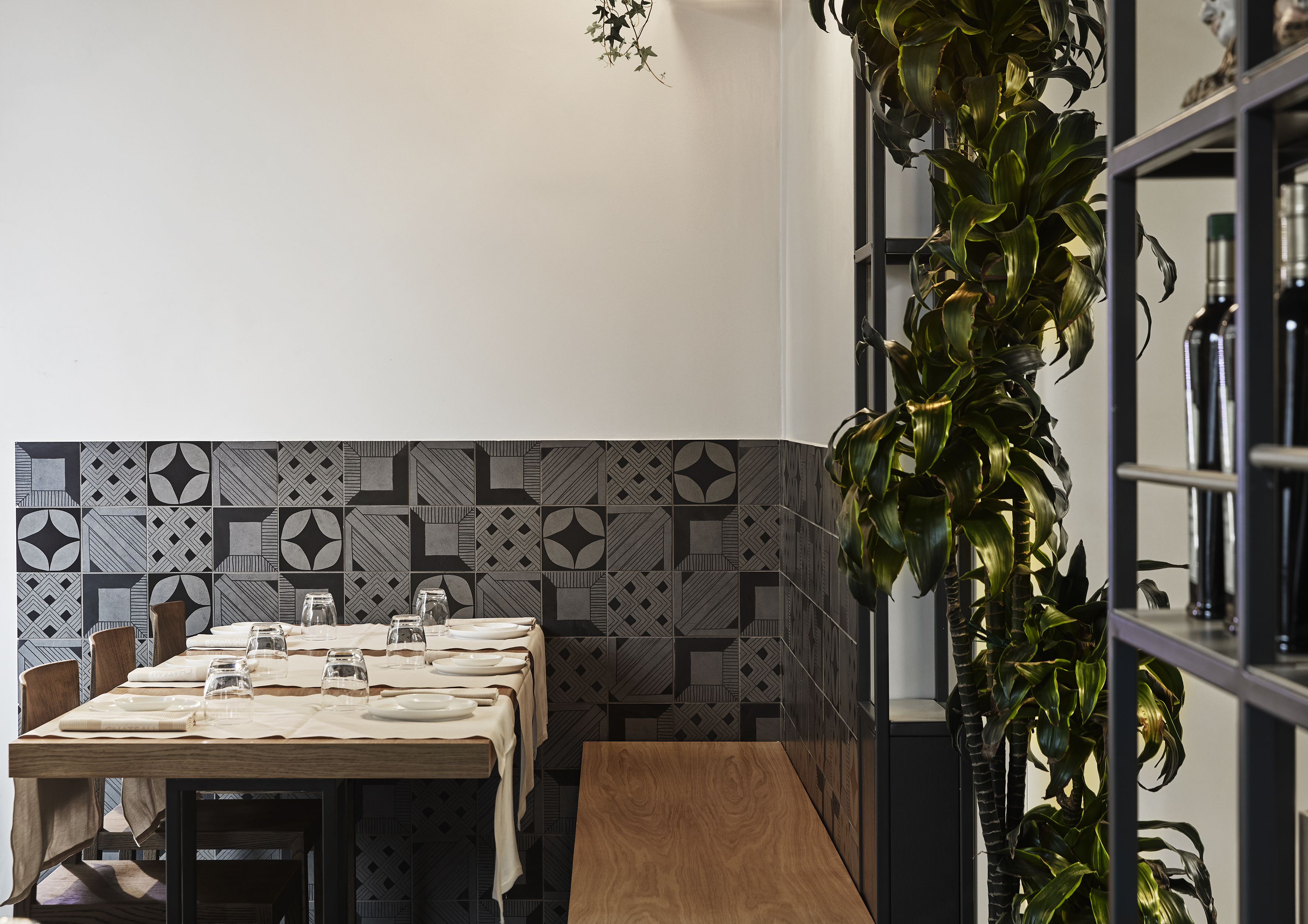 米兰 Chateau DuFan 餐厅 | 传统亚洲美食与现代设计的完美融合-6