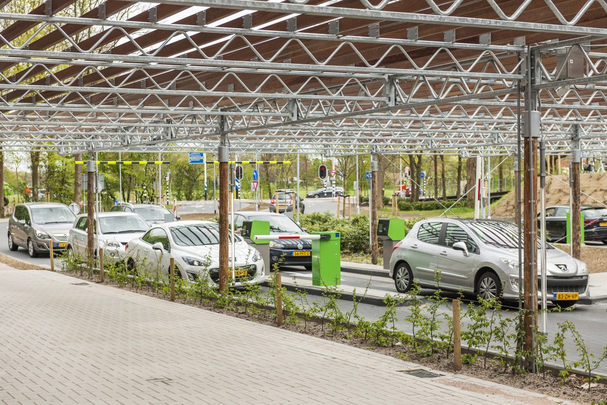 Parking Garage Meander Medical Centre-1