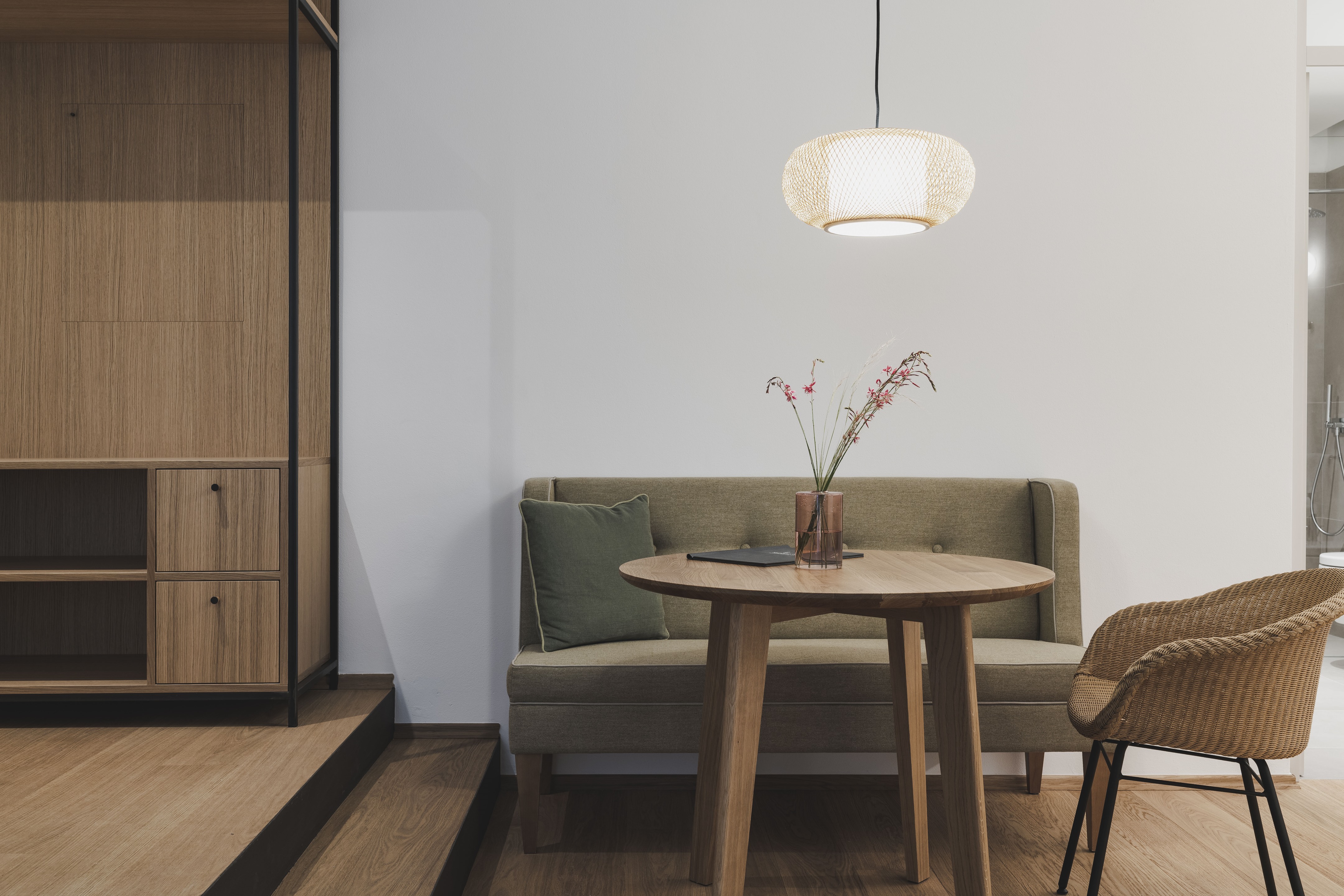 历史韵味与现代设计交融的度假公寓丨意大利-14