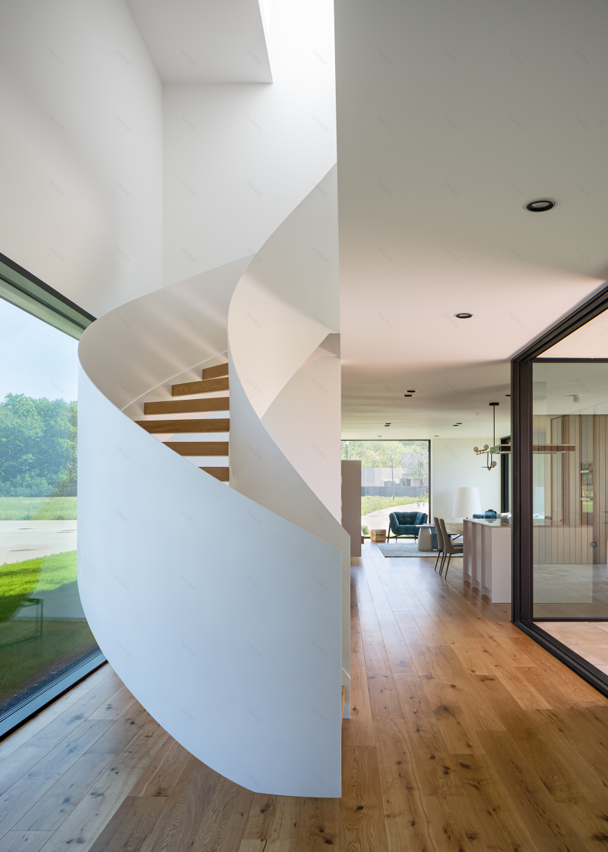 罗马尼亚森林中的“邻里之椅”——1408 号房屋设计-8