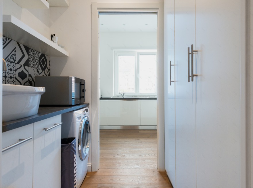 年轻女业主的现代温馨家居设计-21