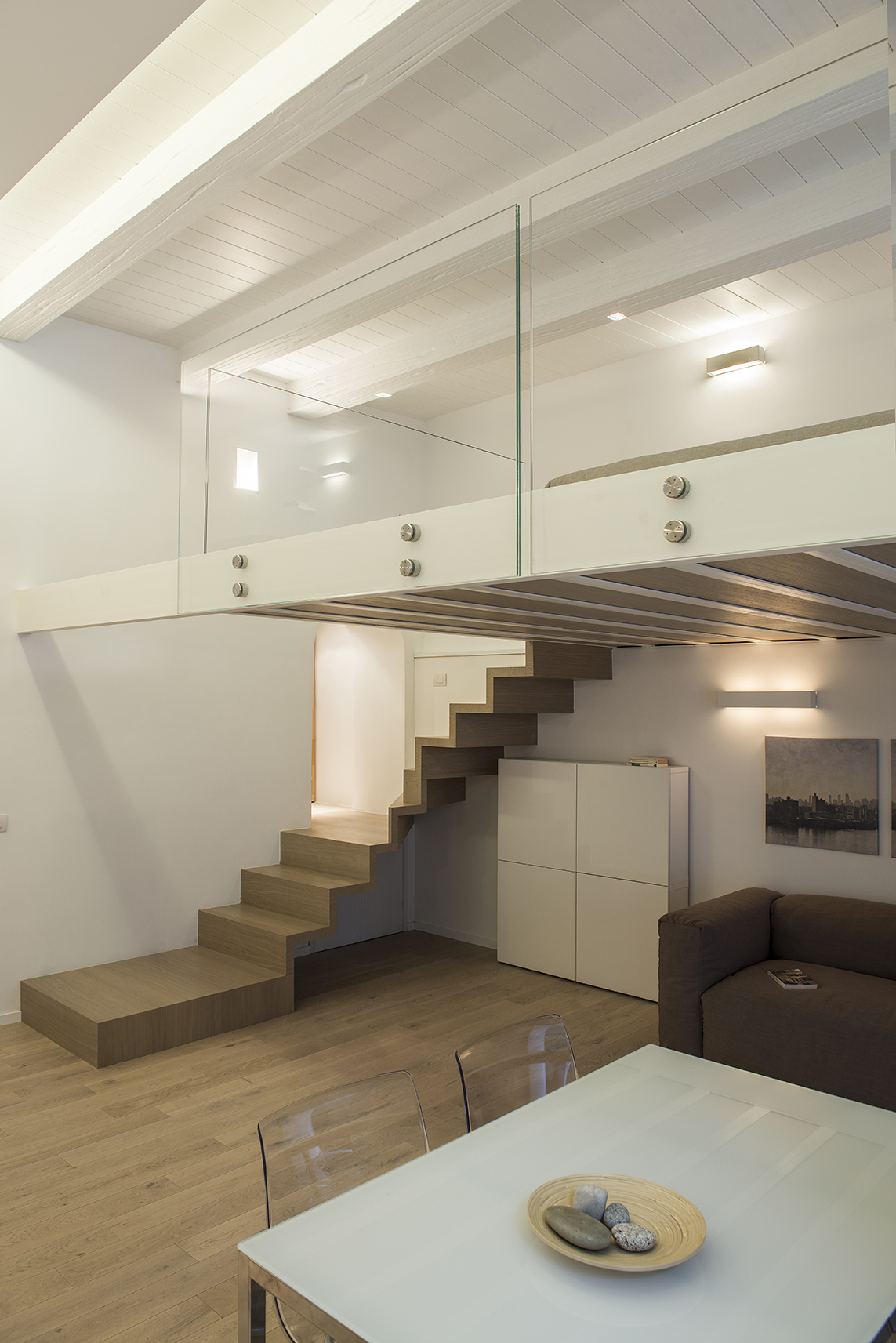 罗马历史建筑中的现代室内设计实验-0