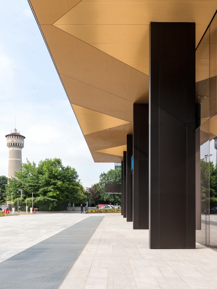 米兰 Scandurra Studio Sarca 235 办公建筑,诠释现代办公空间新定义-30