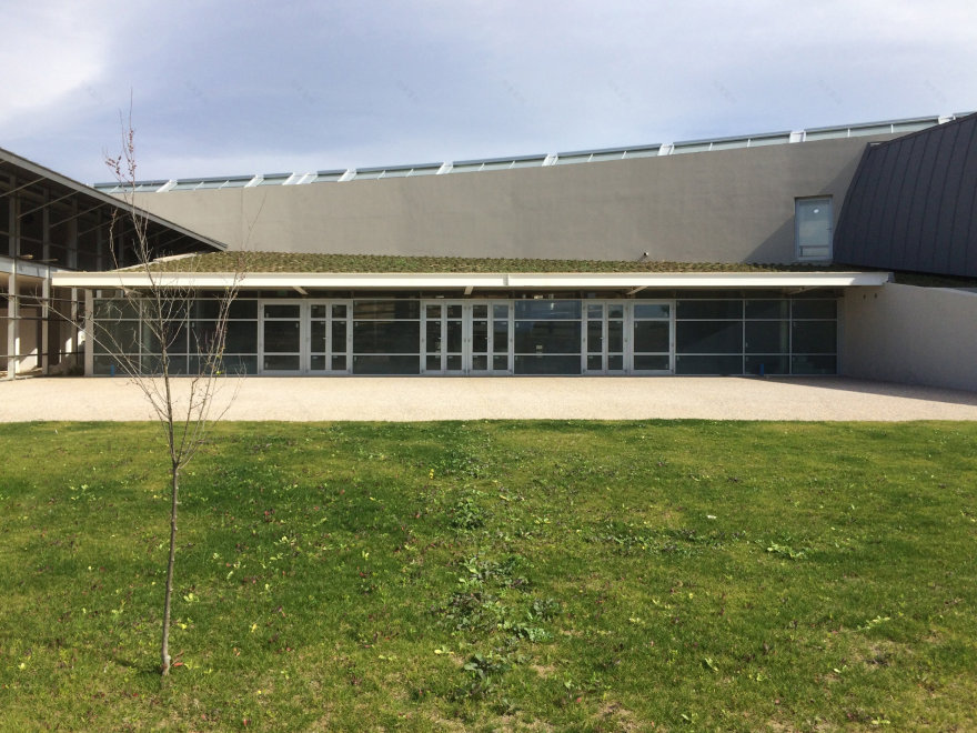 创新集成服务空间"Superhando"——无障碍设计与能源环保兼顾-6