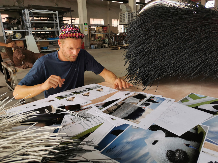 自拍熊猫丨Florentijn Hofman,UAP-21