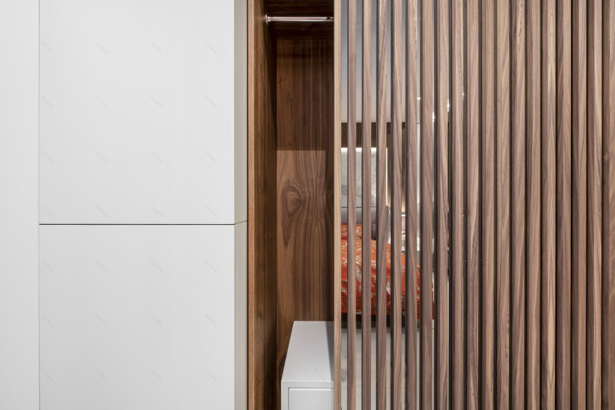 历史建筑中的透明轻盈之家-63