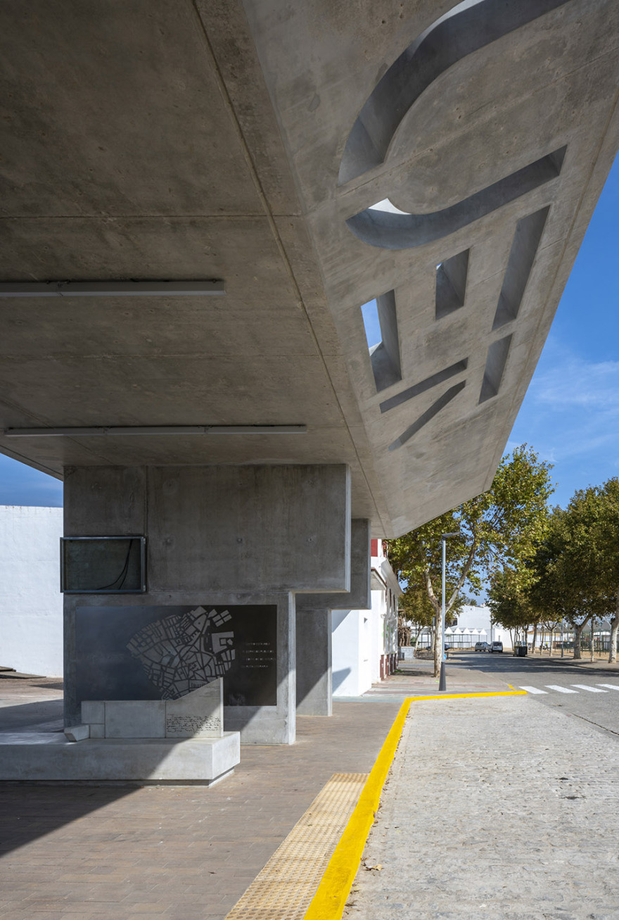 Moguer Gate 公交站台 | 功能多样,舒适便捷-29