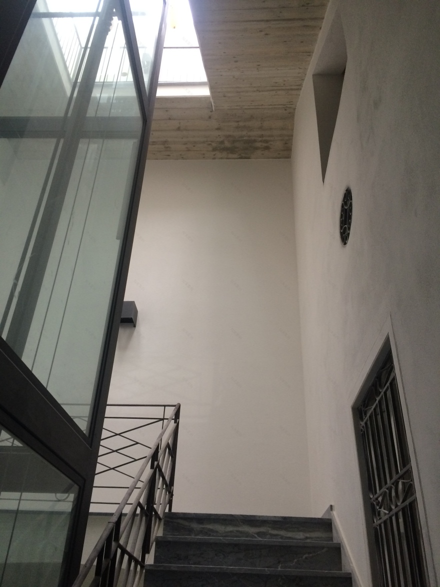 历史与现代交融的“第十三受害者广场”建筑改造-31