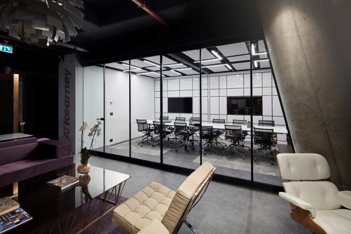 伊斯坦布尔 AT Kearney 办公室的灵动创意空间-23