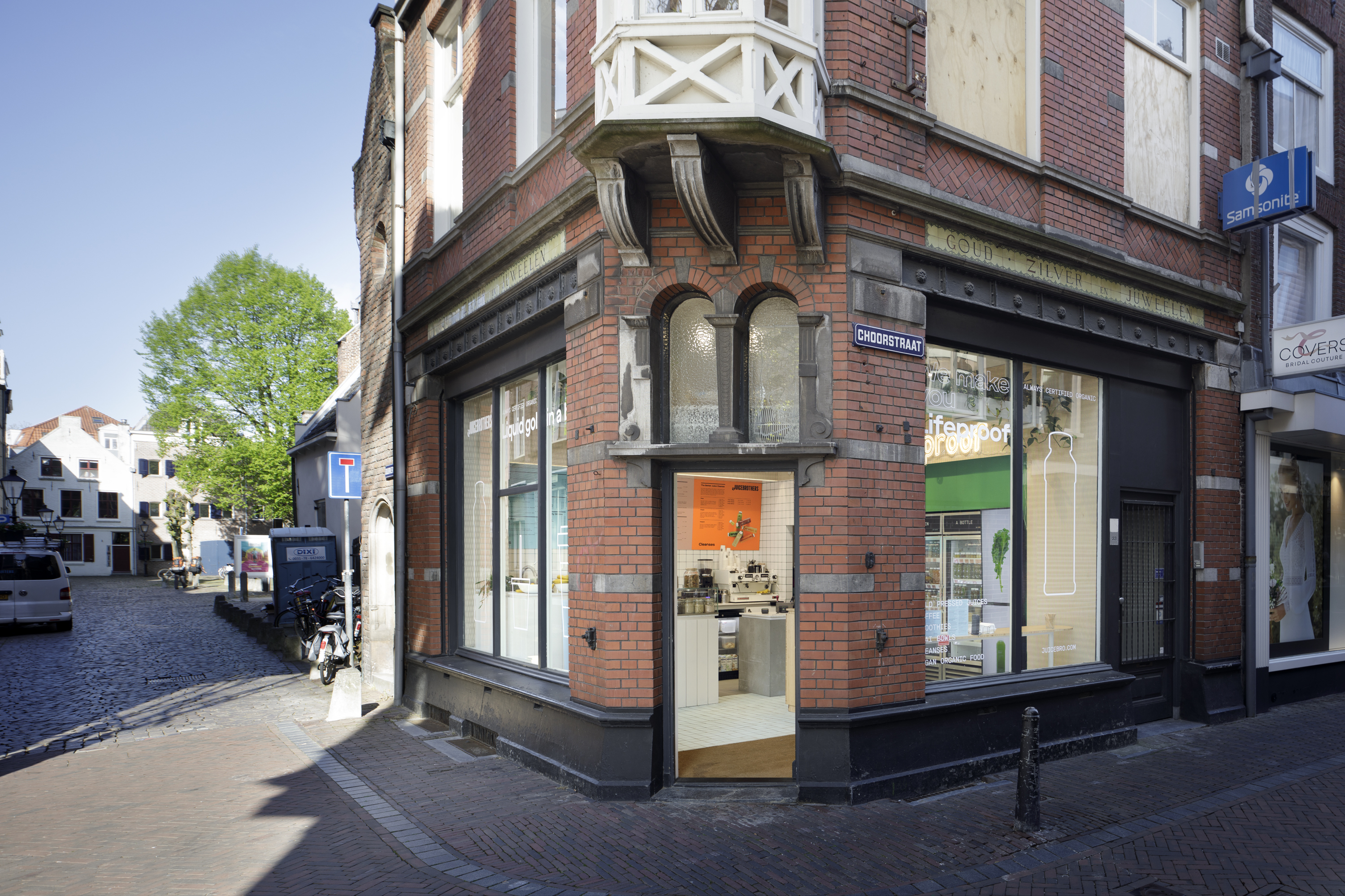 Juicebrothers Utrecht 店设计丨荷兰乌得勒支丨Ninetynine-4