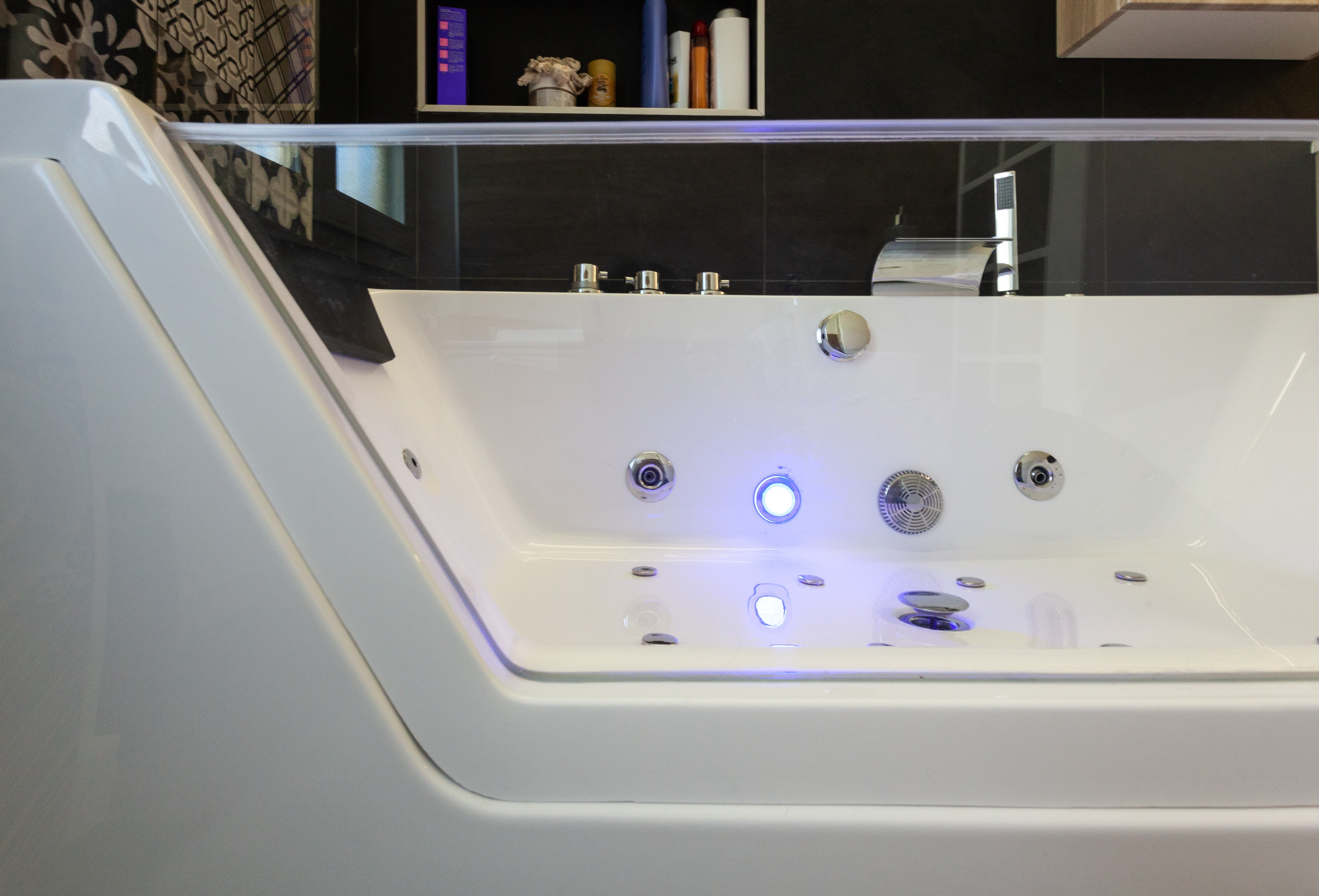 罗马精致双卫设计，细节与时尚的完美融合-7