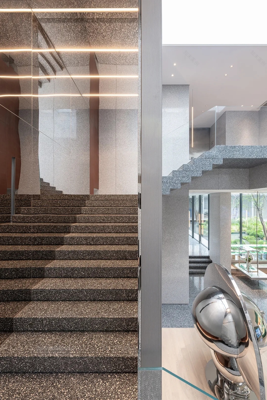 地铁万科彩虹天空之城-15