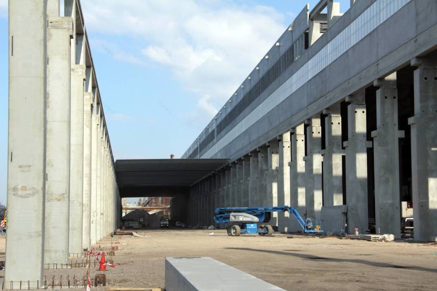 意大利钢铁工厂的现代化改造-43