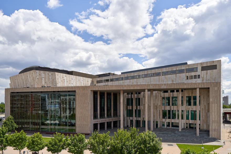 布达佩斯艺术宫丨匈牙利布达佩斯丨不详-1