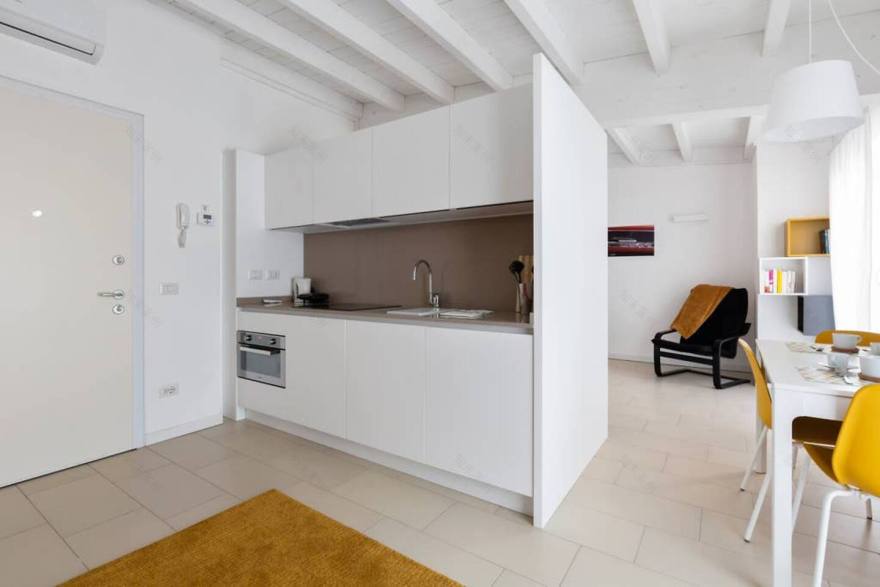 梦想千里的意大利赛车公寓设计(Dreaming Mille Miglia)-4