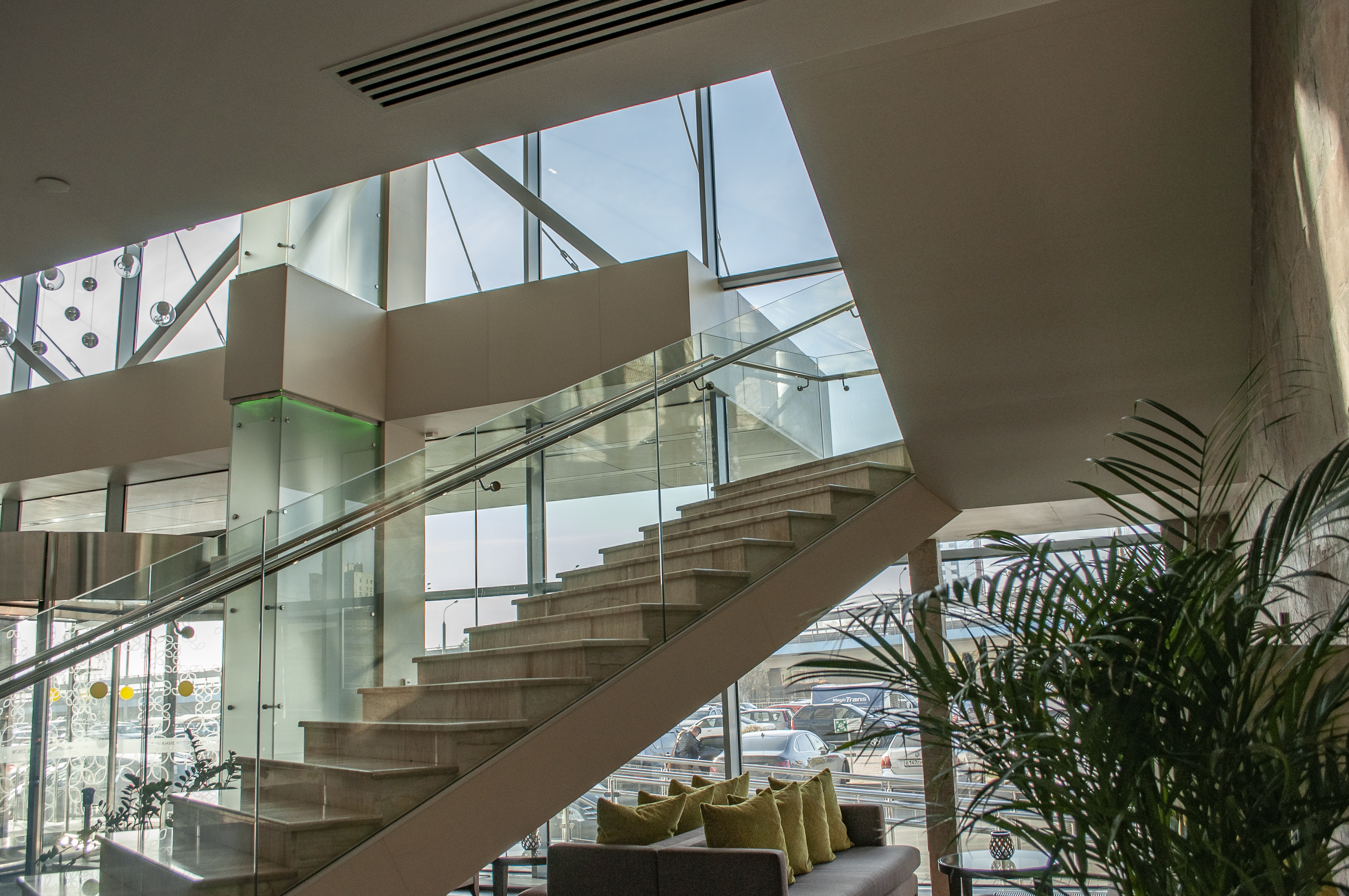 Hilton Garden Inn Lobby-3