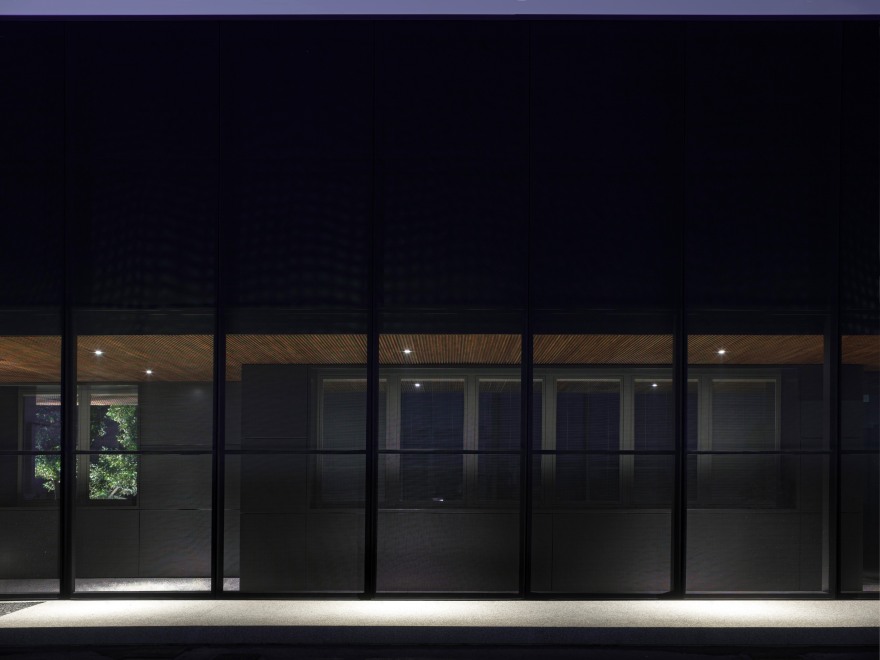 悬浮办公楼设计,打造现代办公空间-9