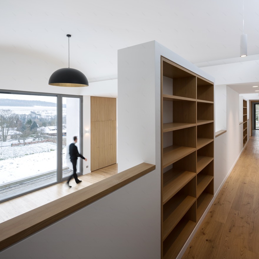 Vulcano+Gibello Architectes丨别墅建筑丨House on the Hillside-16