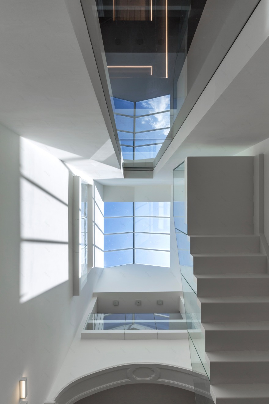 智能升级!意大利 Agnelli 基金会总部引领办公空间新潮流-7