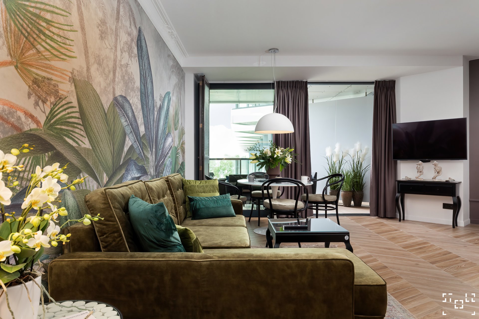 Tomasz Stolz 设计 Seaside 453 公寓，展现现代海滨风尚-2