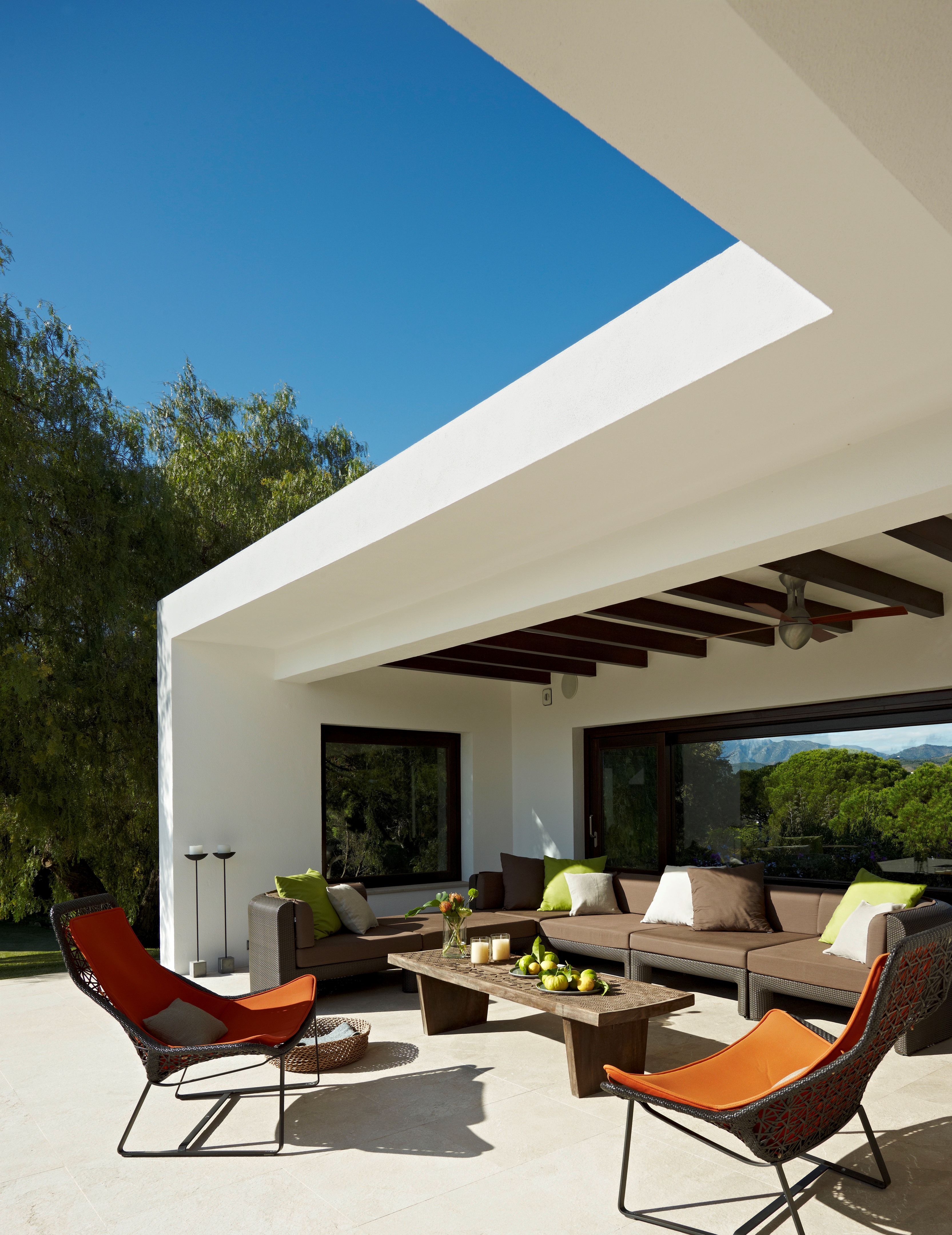 马尔贝拉白色别墅-7