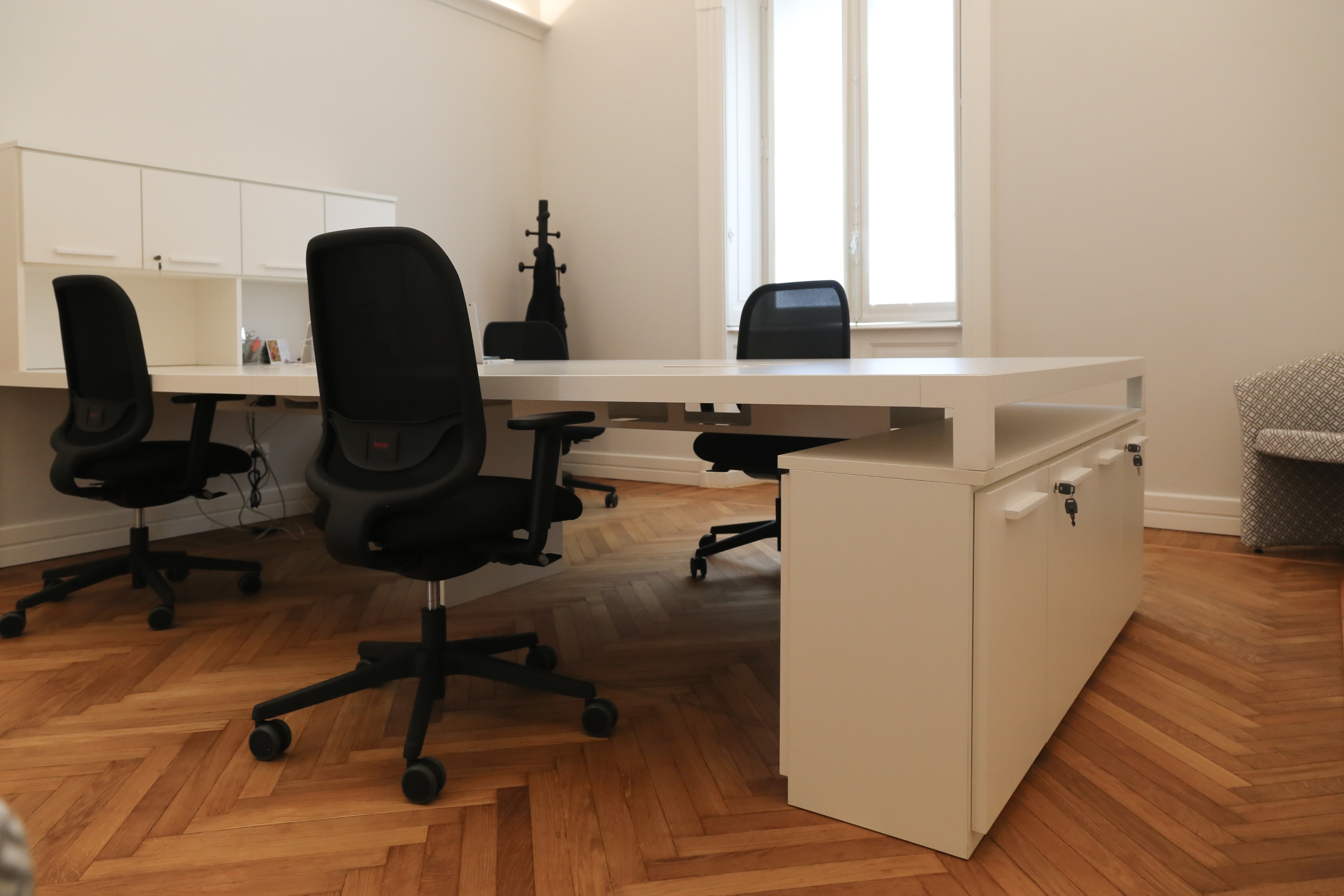 Gallarate 老城区历史公寓的现代重生-9