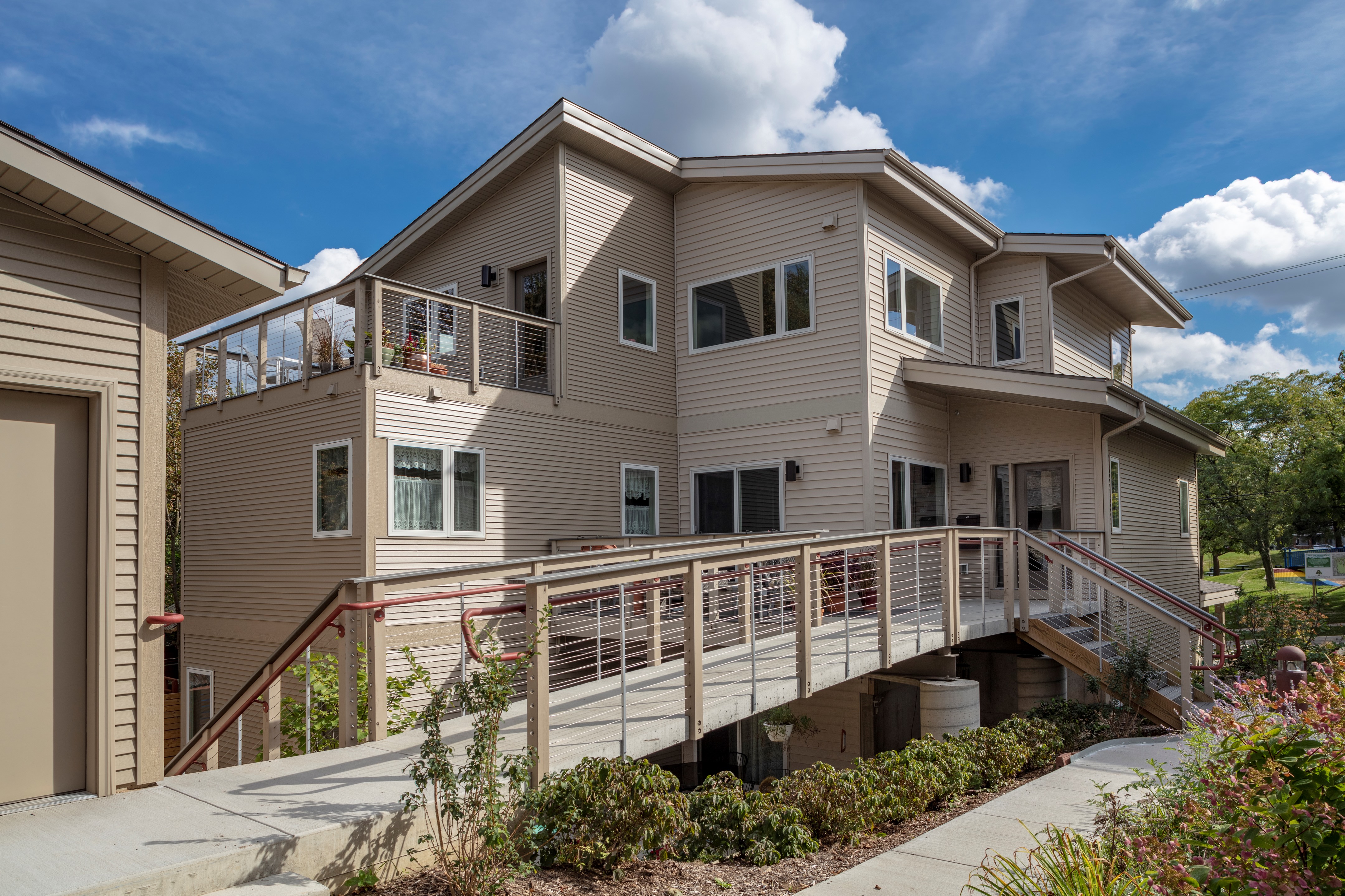 新 berry place 别墅建筑 | 可持续发展与人性化设计的完美结合-1