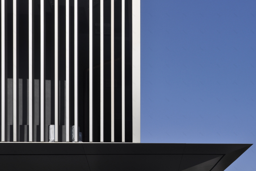 蜕变 | 60 年代汽车展厅的现代复兴-6