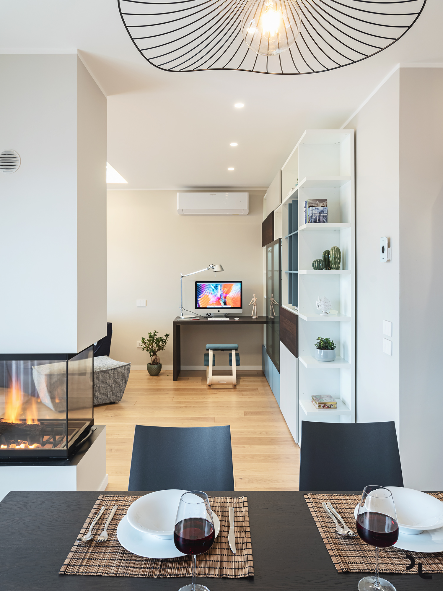 巴里城市气息 | 90 平米旧公寓的现代重生-2