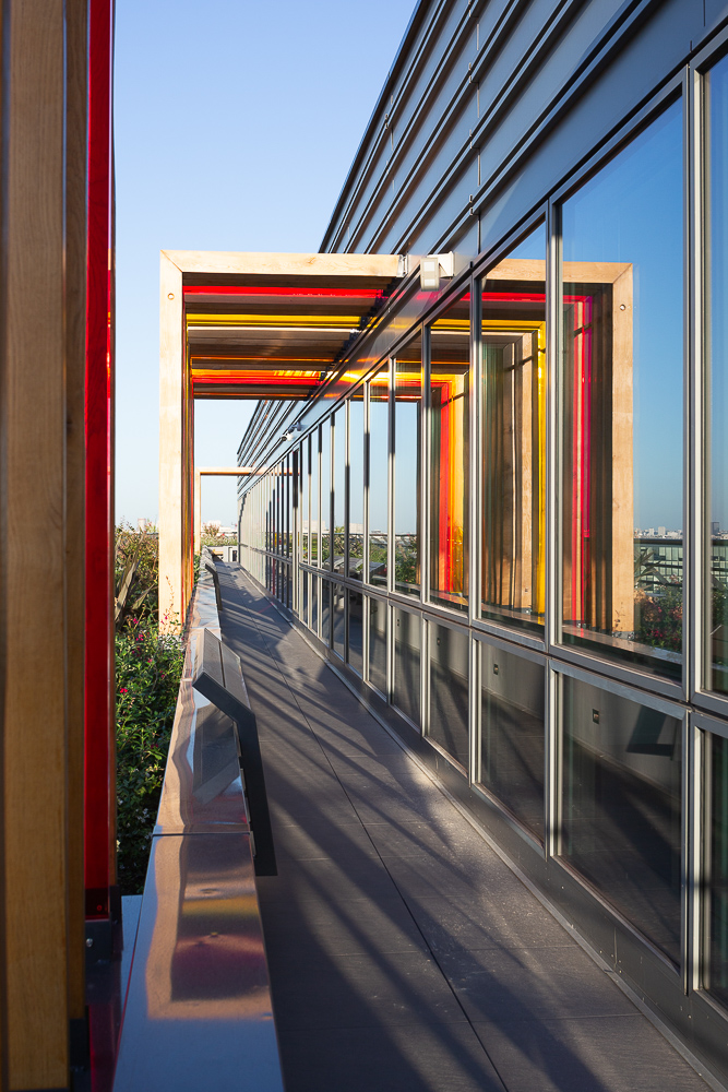 重塑露台空间,打造办公室绿色休闲区-5