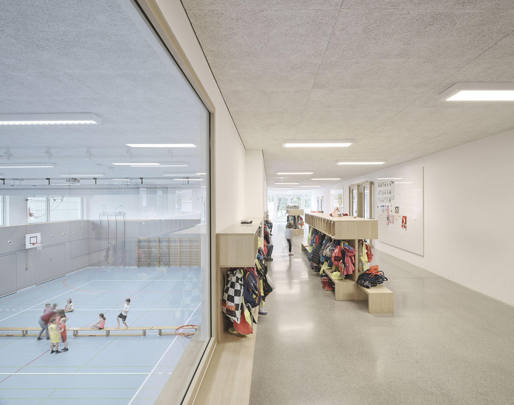 Bütze Wolfurt小学，奥地利/连接新旧建筑，创造统一连续的校园空间-21