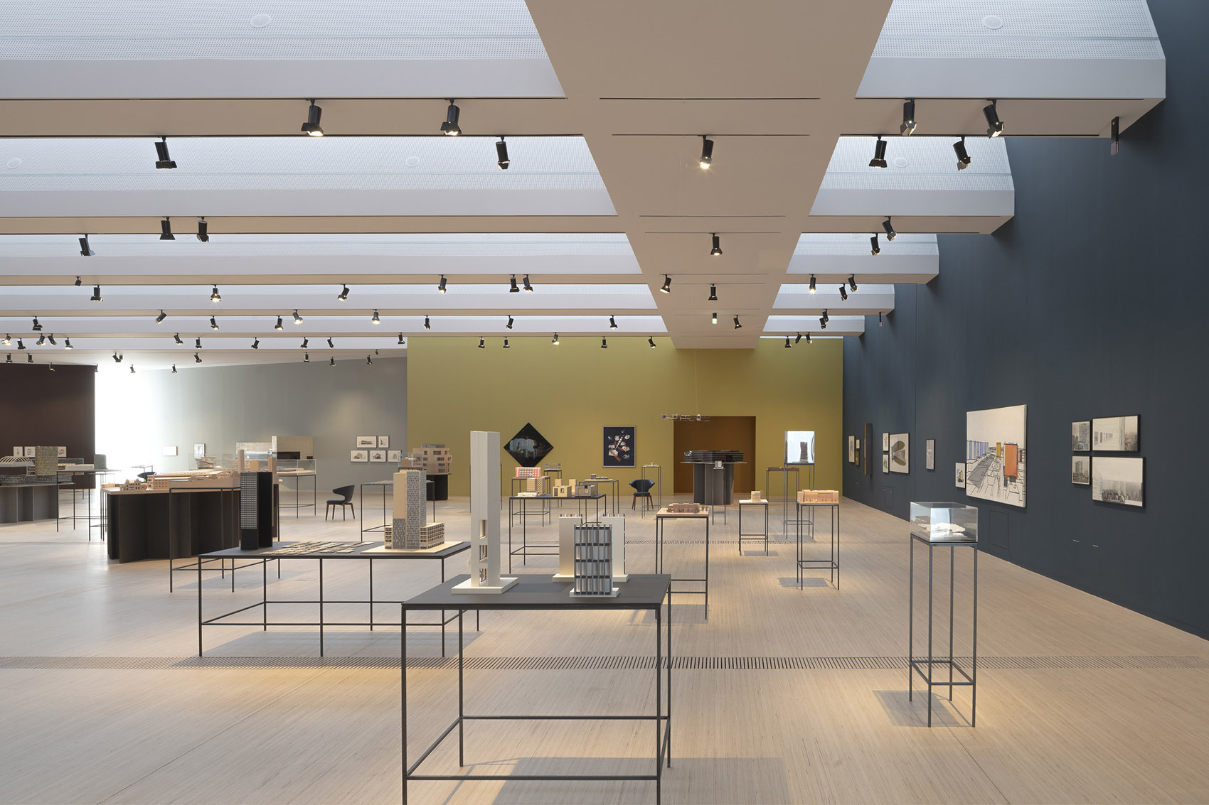 “绘画·热爱·建造”Sauerbruch Hutton 作品展-4