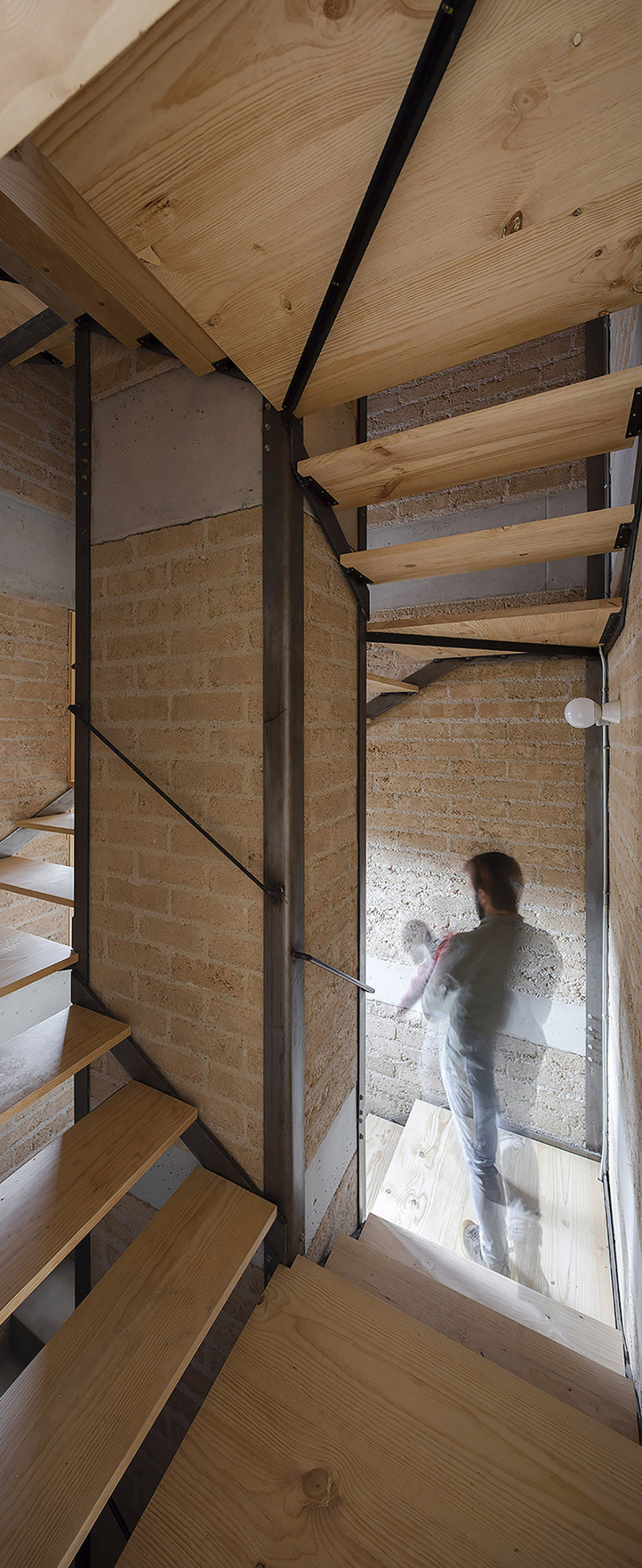 农业仓库改造为高级共享住宅丨西班牙莱里达丨arqbag 建筑事务所-25