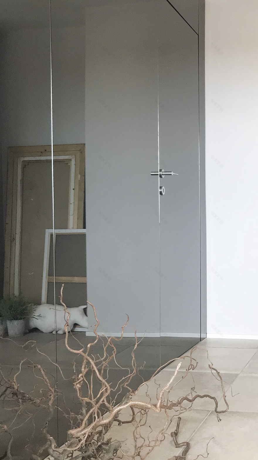 城堡旁的现代公寓改造-6