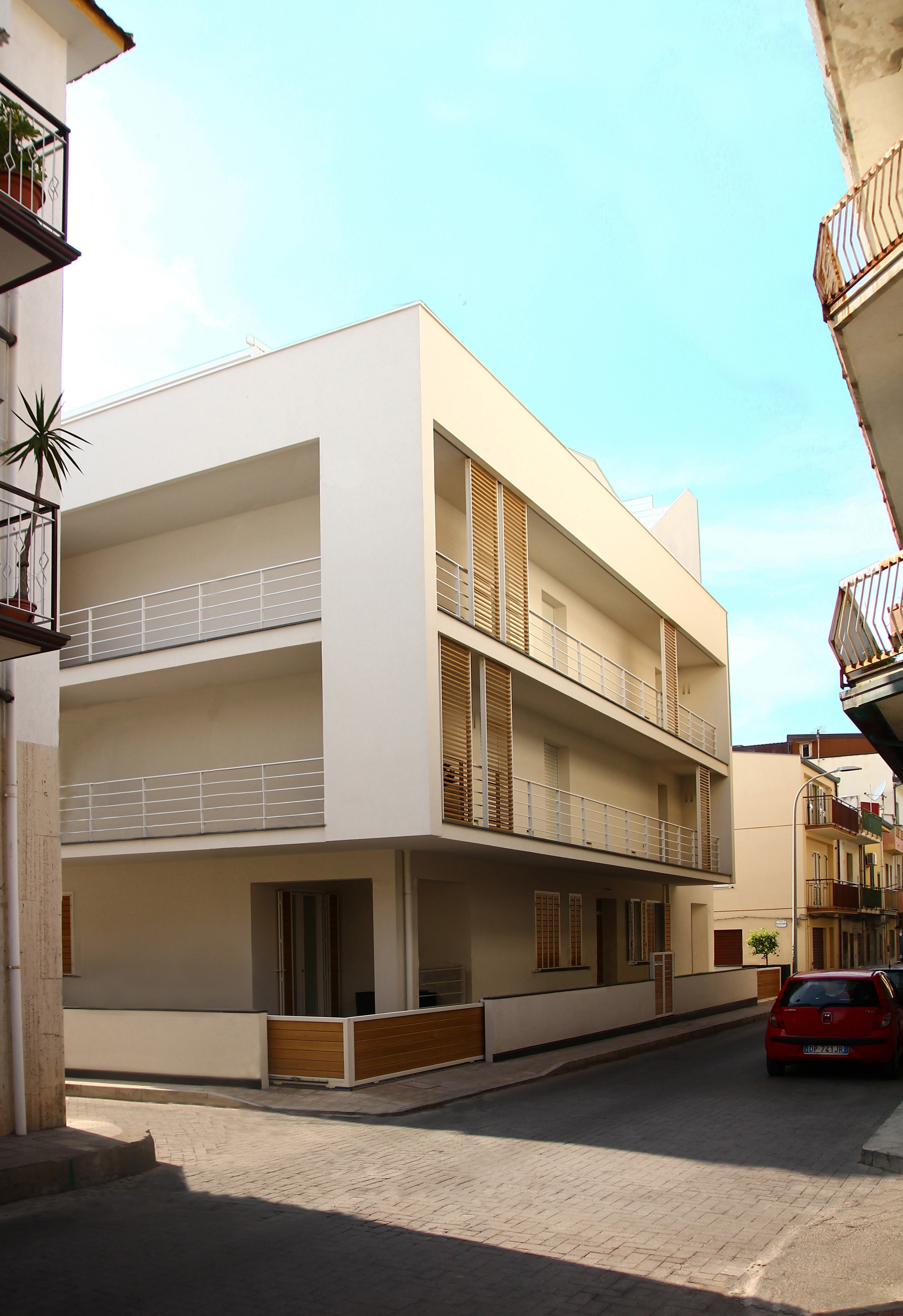 意式简约别墅改造，焕发新生-4