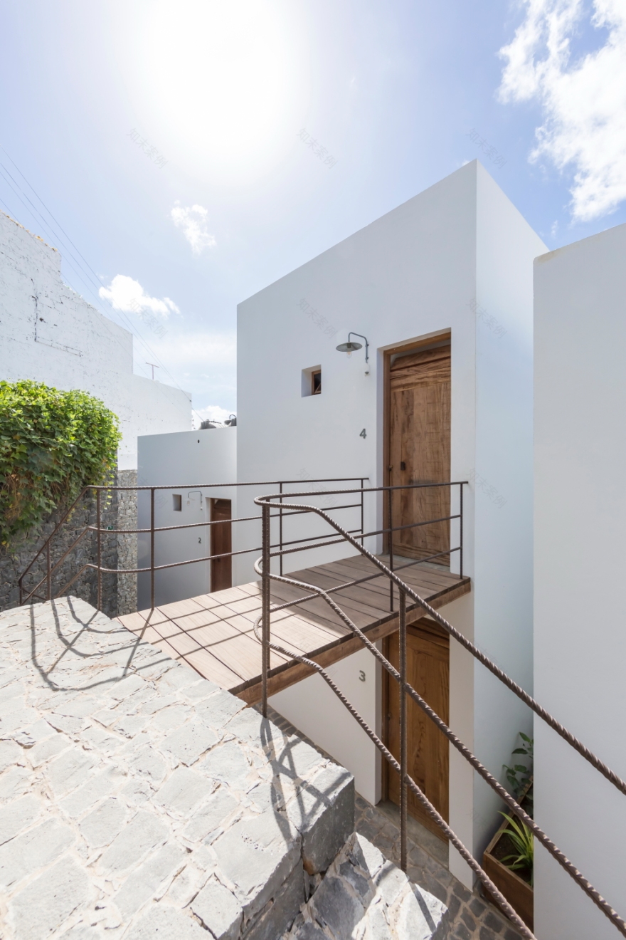 Cape Verde 岛上的生态酒店 - 融入本土元素的环保设计-22