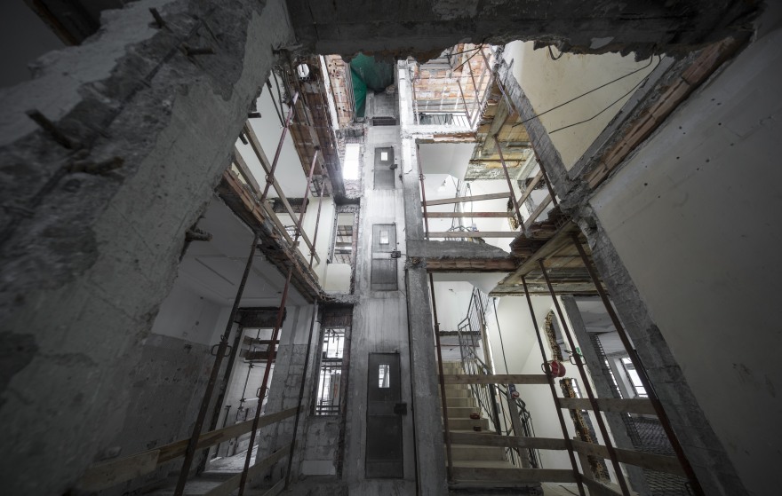 拉斯卡里斯宅邸-89