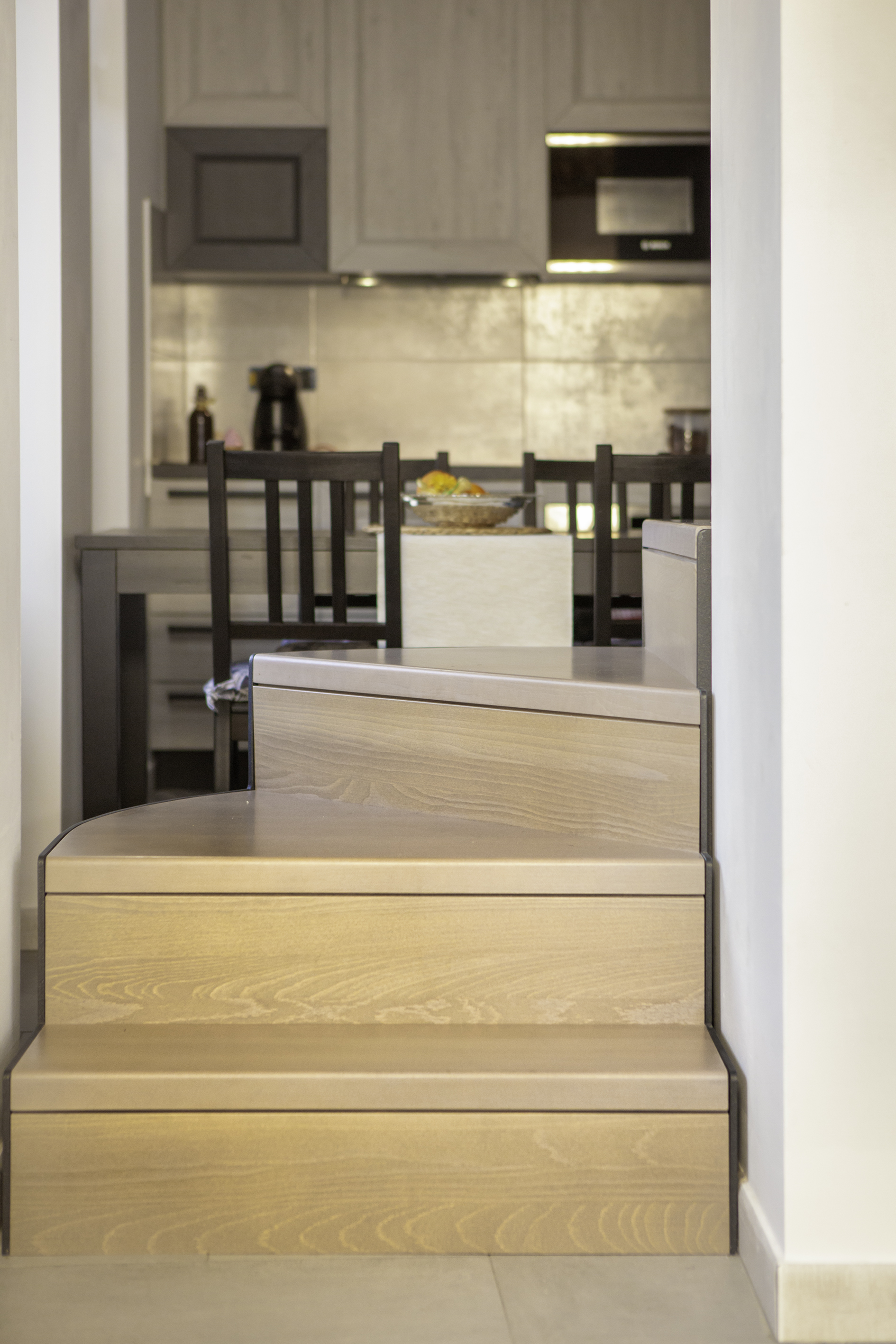 90 年代初期古仓重生，砖墙铁梁打造独特空间-7