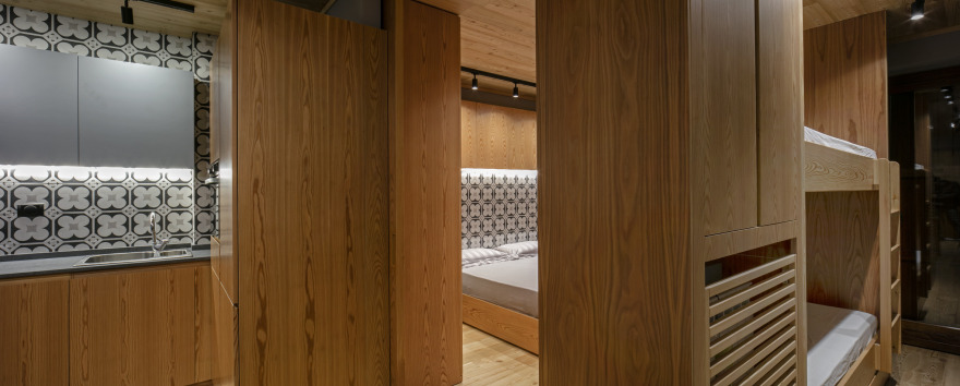 雪山周末小屋的温馨改造-17