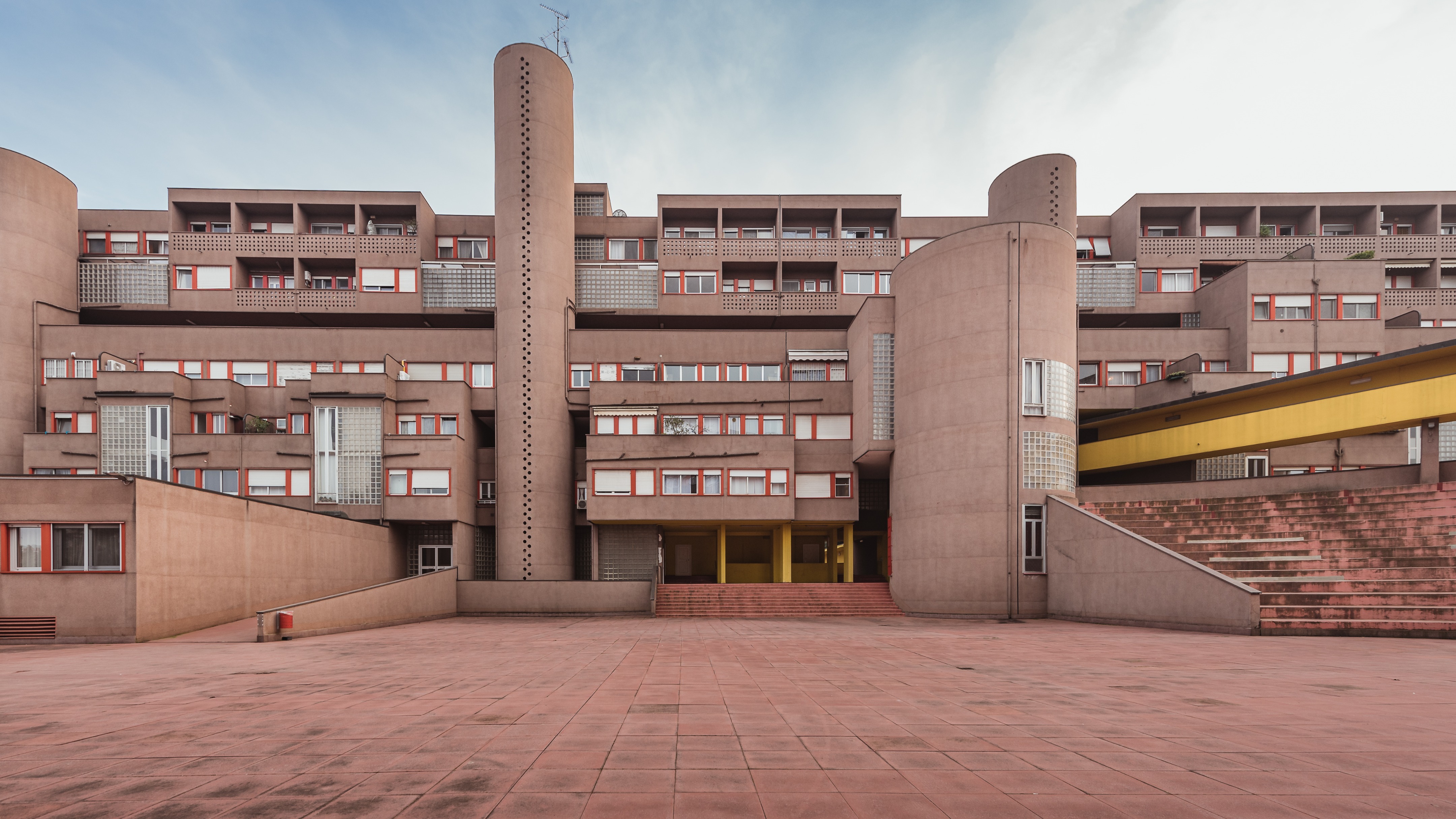 公寓建筑丨Complesso Residenziale Monte Amiata - Aldo Rossi, Carlo Aymonino-0